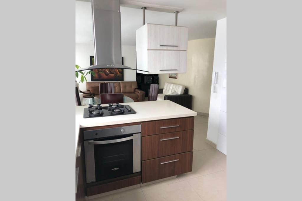 Apartamento Amoblado Con Excelente Ubicacion Pereira Extérieur photo