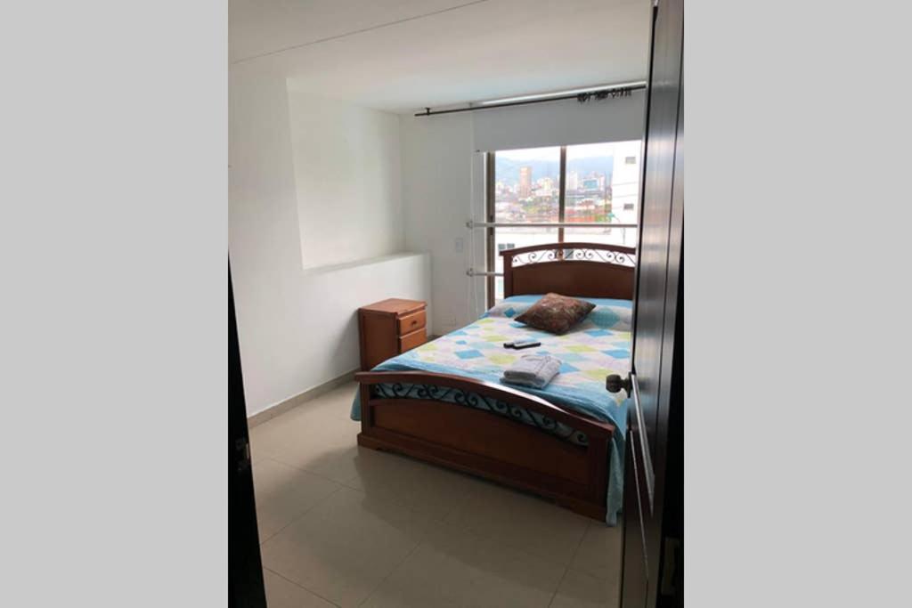 Apartamento Amoblado Con Excelente Ubicacion Pereira Extérieur photo